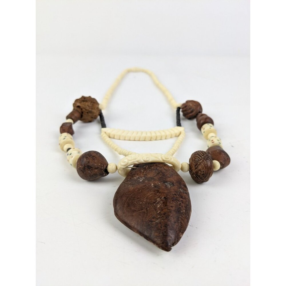 Vintage Burl Wood Seeds Lacquerware Natural Bohemian Boho Necklace Hippie - Picture 2 of 9